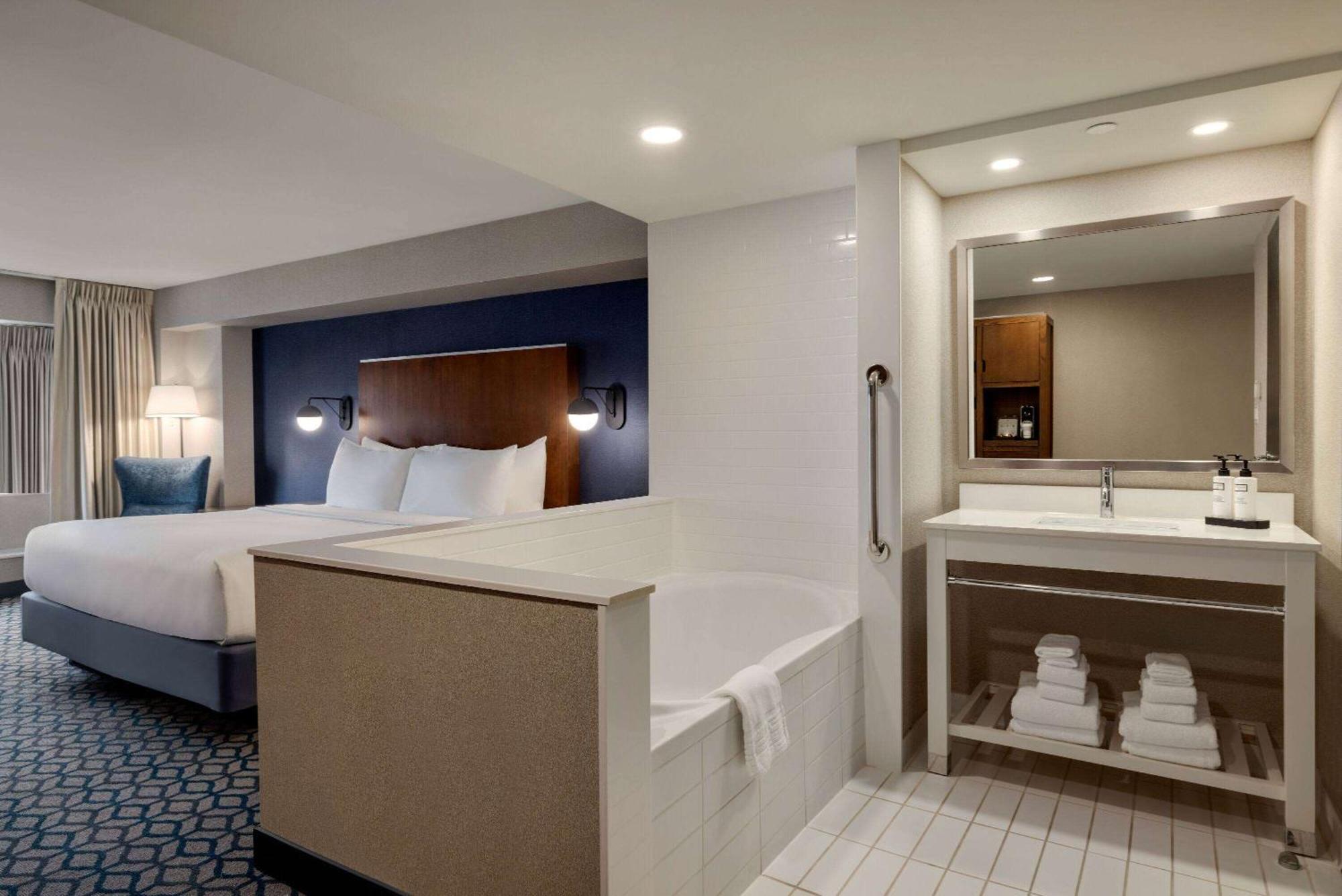 Wyndham Grand Fallsview Hotel Niagara Falls Eksteriør billede