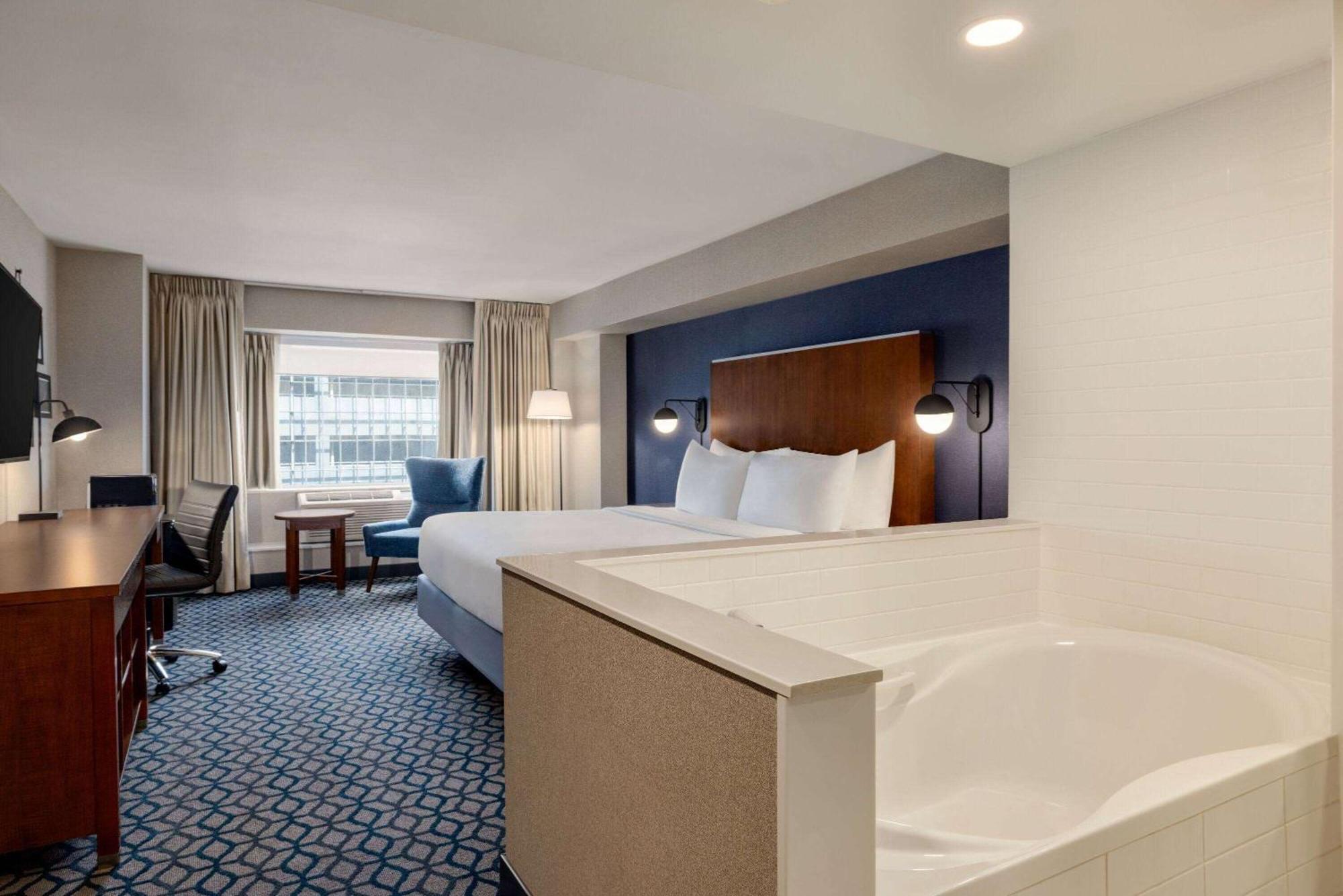 Wyndham Grand Fallsview Hotel Niagara Falls Eksteriør billede